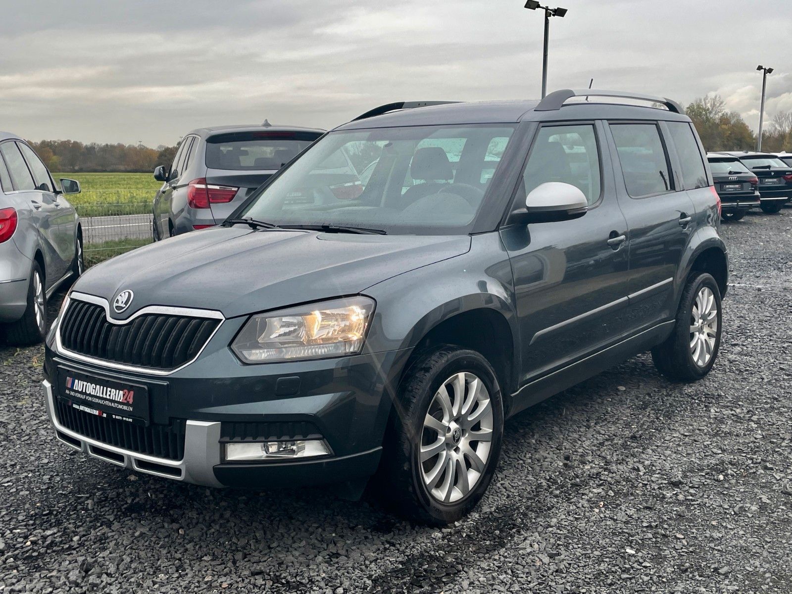 Fahrzeugabbildung SKODA Yeti 1.4 TSI Ambition Outdoor 17"LMR Klima SHZ