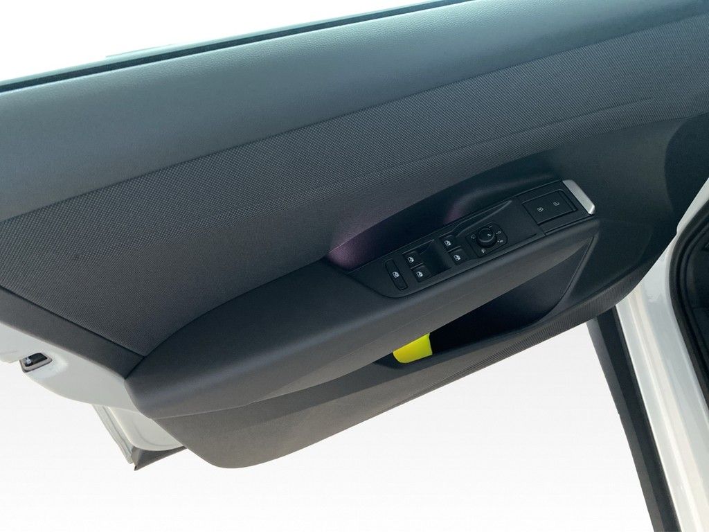 Volkswagen T-Roc - Bild 12