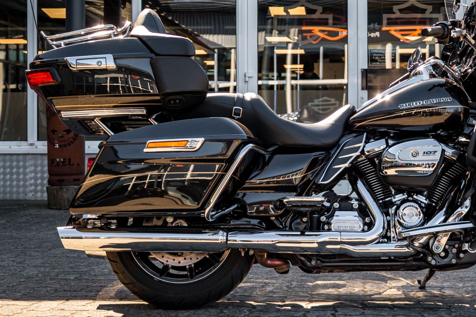 Fahrzeugabbildung Harley-Davidson ELECTRA GLIDE ULTRA LIMITED FLHTK 107 CUI