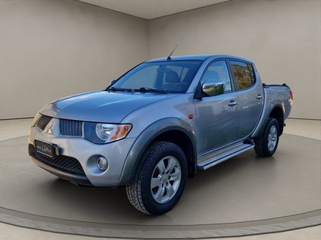 Mitsubishi MITSUBISHI L200 2.5 DI-D/136CV Double Cab Invite