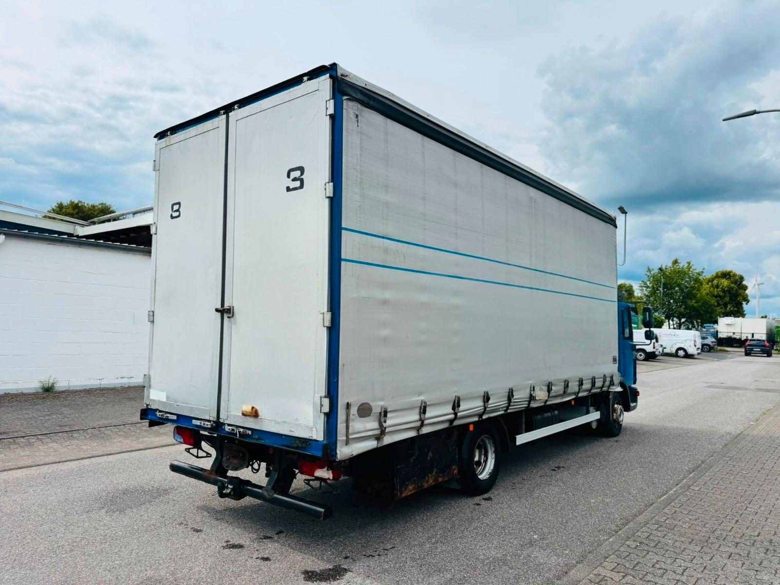 MAN TGL  8.220  4x2