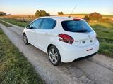 Peugeot 208 1.6 Allure BlueHDi 120 STOP & START Allure