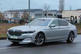 BMW 740xd Belüf 360° StHeiz Laser HuD Soft LCP Ambie - BMW 7er Reihe in Bochum