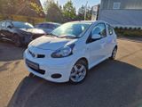 Toyota Aygo  3-Türer Cool/WKR - Toyota aus 2012: Aygo