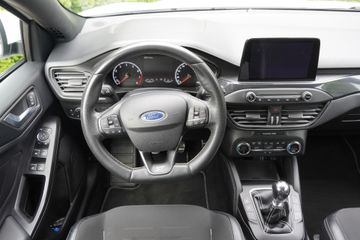 Ford Focus - 11