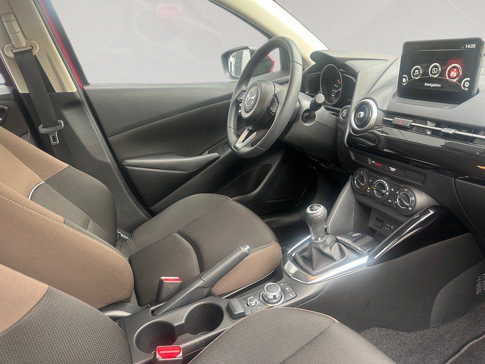 Fahrzeugabbildung Mazda 2 1.5i 75PS CENTER