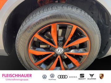 Volkswagen T-Roc - 7
