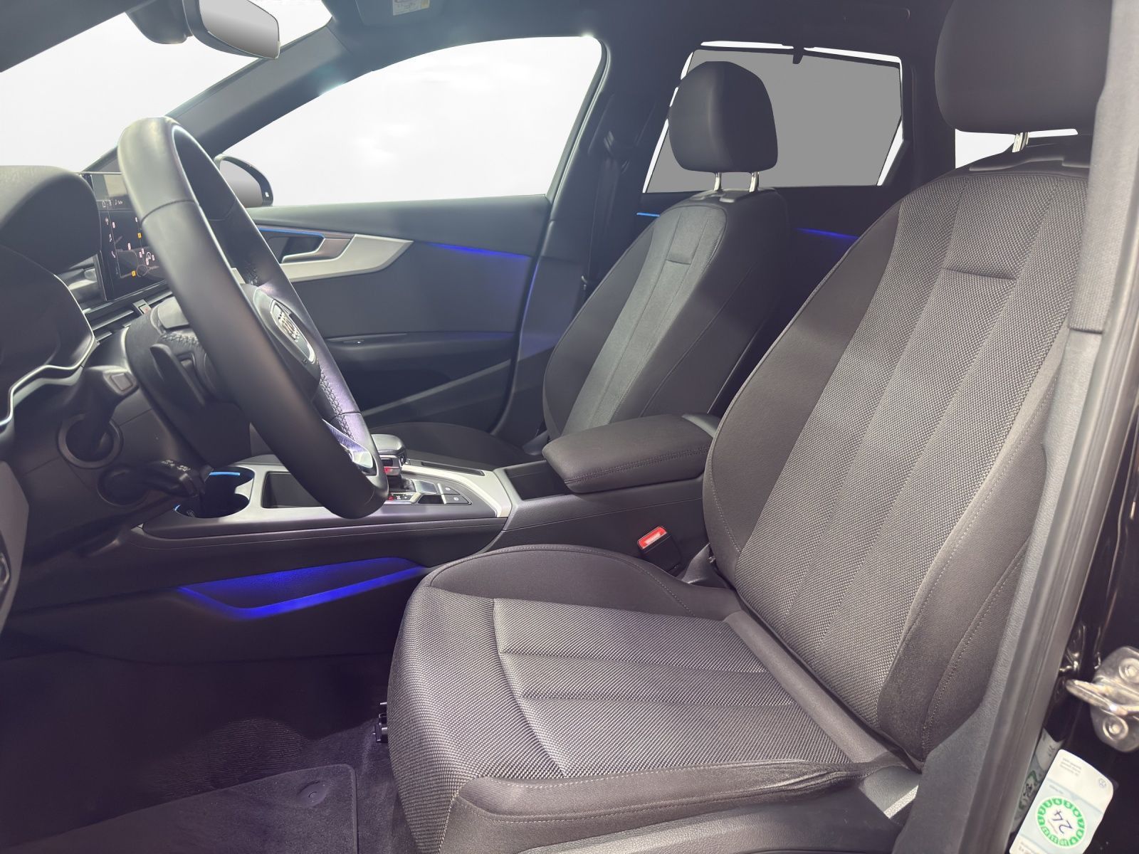 Audi A4 - Bild 15