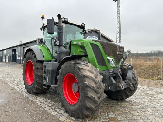 Fendt 826 Vario S4 ProfiPlus