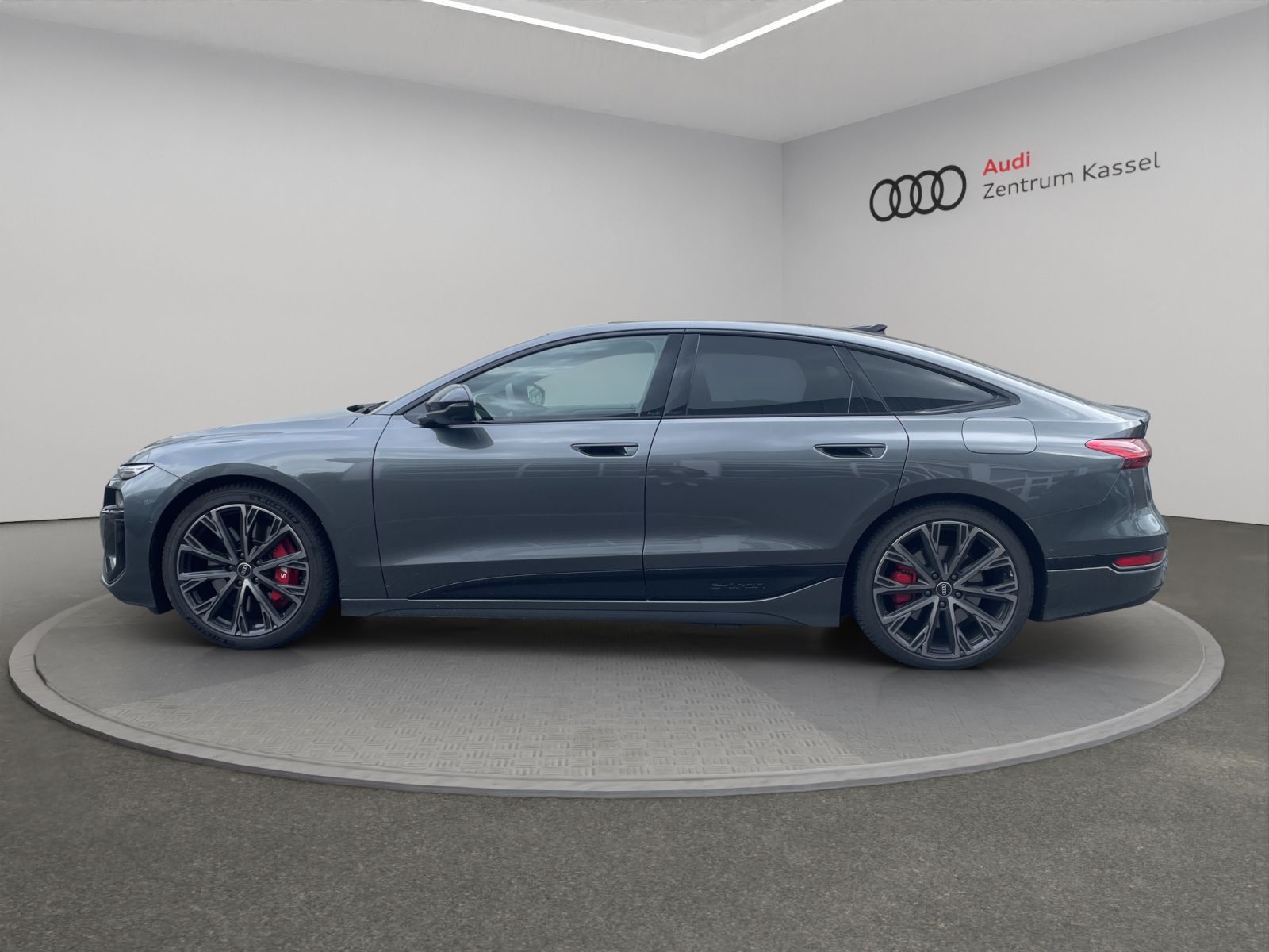 Audi S6 e-tron - Bild 2