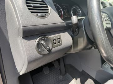 Volkswagen Caddy - 11