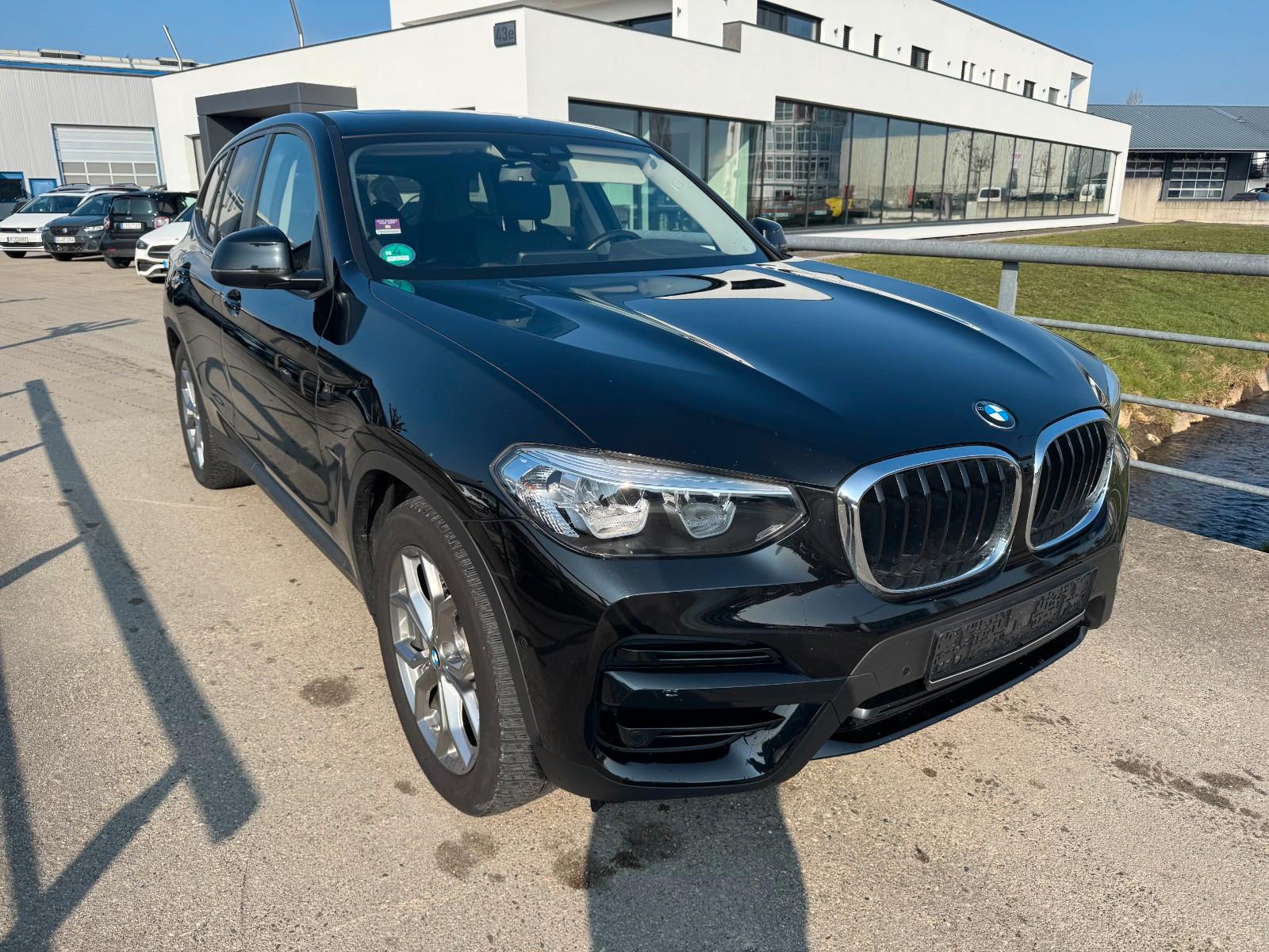 BMW X3 xDrive 30 i Advantage