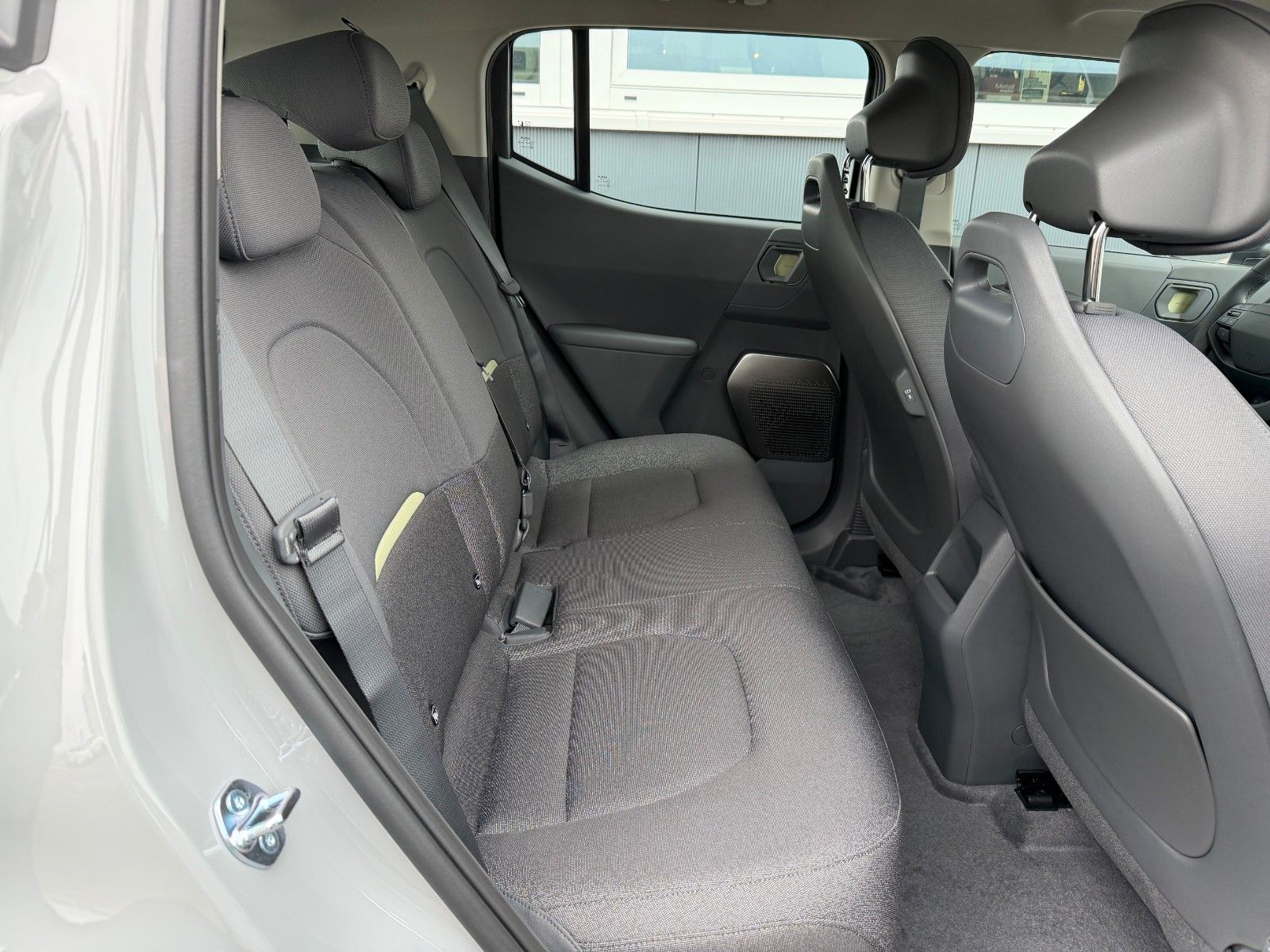 Fahrzeugabbildung Kia EV2 42,2 kWh Air 5S AIR WIN WP