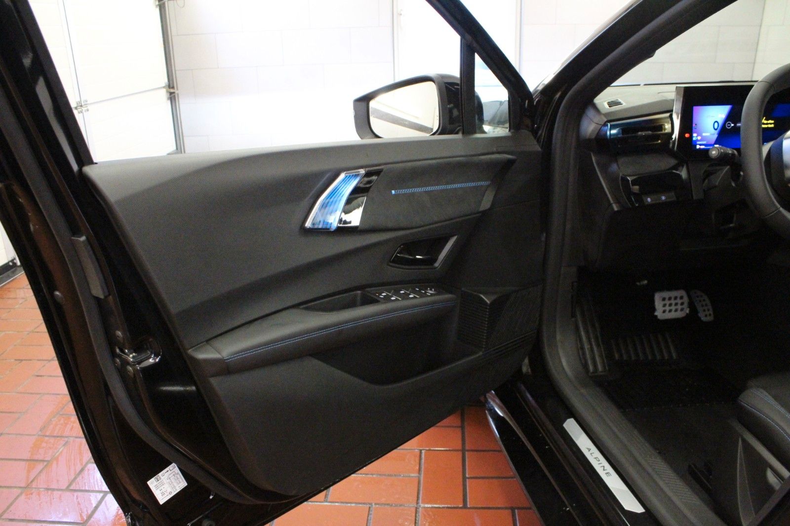 Fahrzeugabbildung Renault Clio VI E-Tech 160 Full Hybrid Esprit Alpine