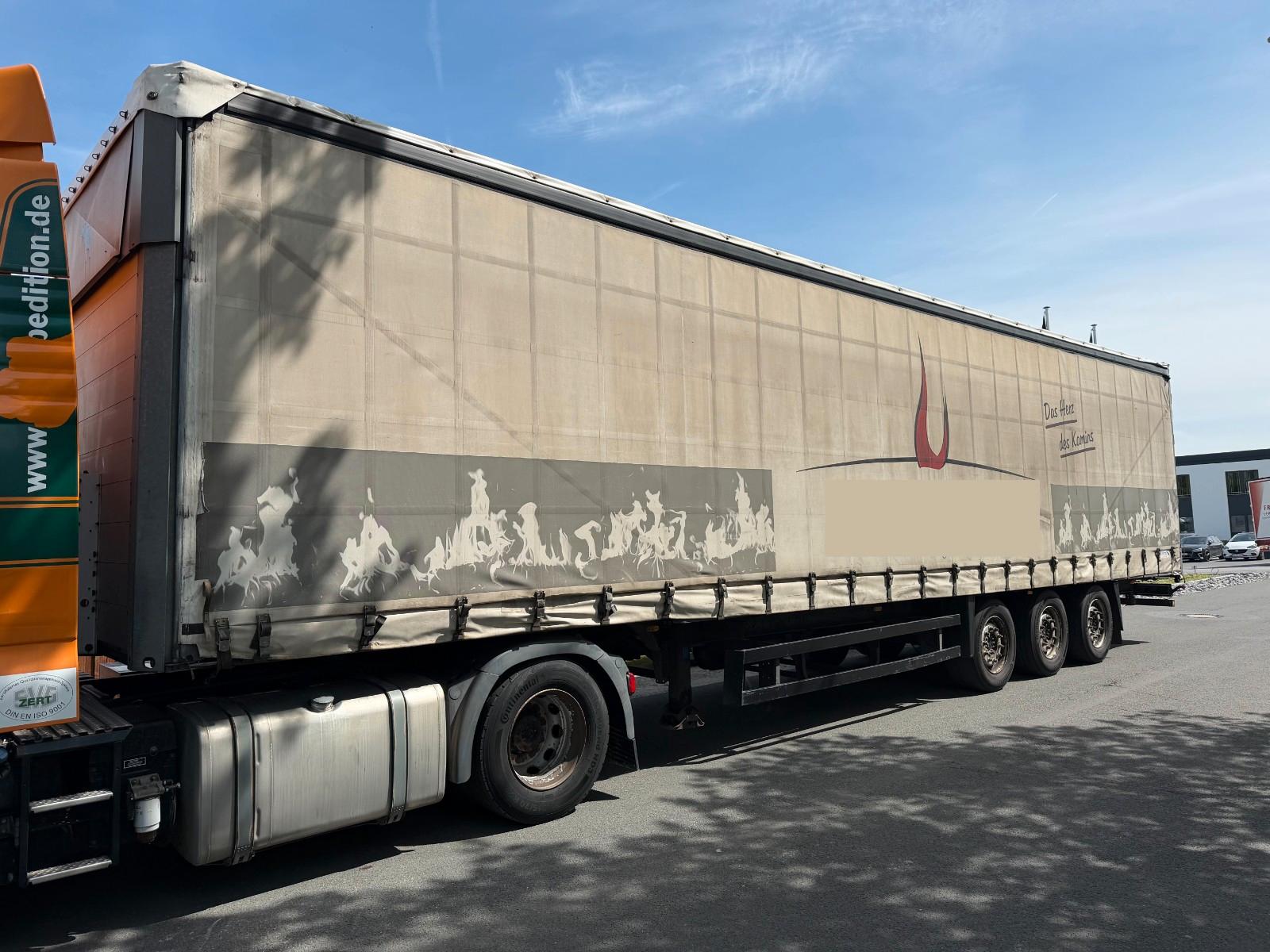 Schmitz Cargobull verzinkt, Liftachse, Plane u. Spriegel