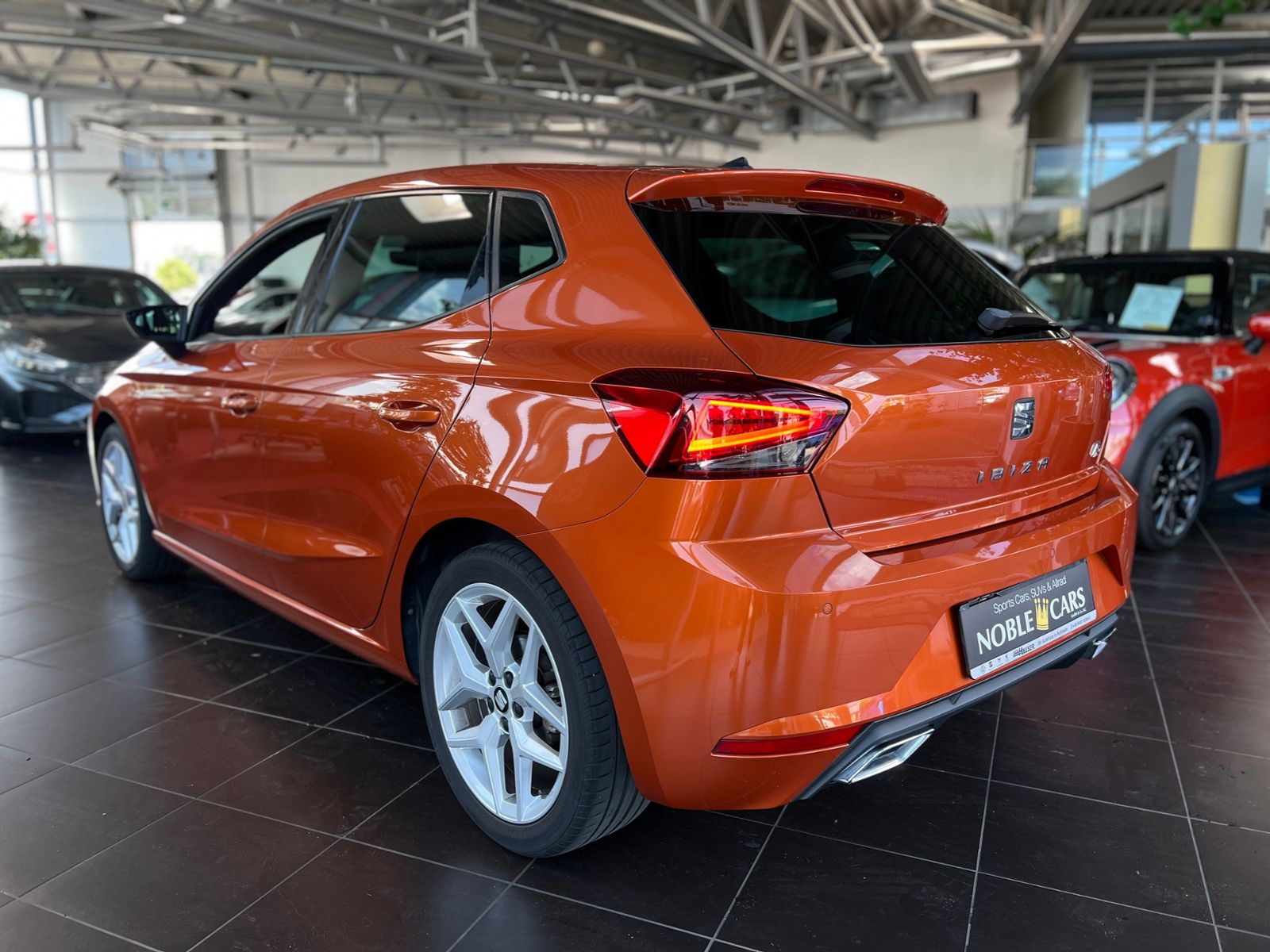 Fahrzeugabbildung SEAT IBIZA 1.0 TSI FR KLIMA LED NAVI ALU