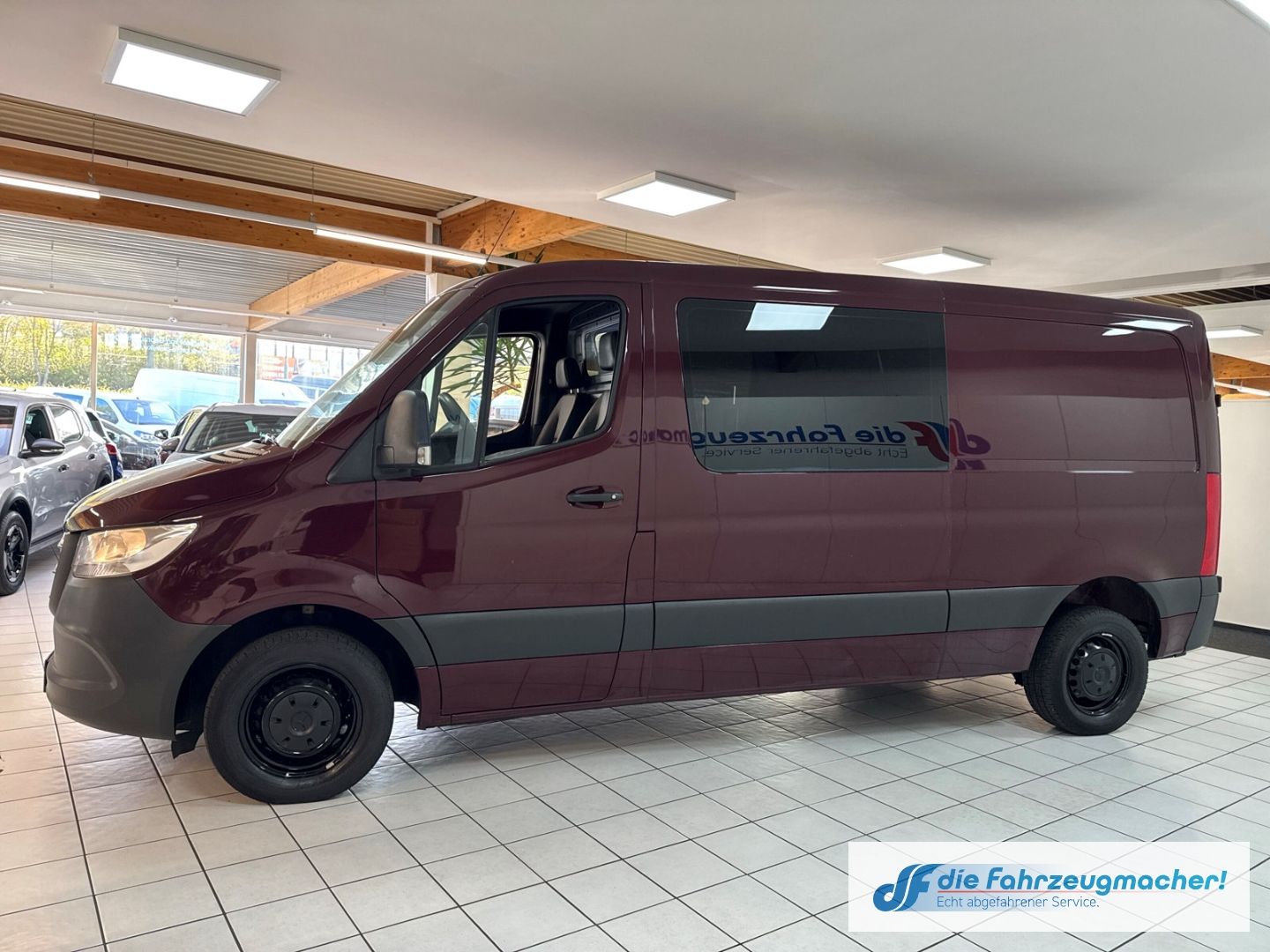 Fahrzeugabbildung Mercedes-Benz Sprinter III Kasten FWD 211 CDI L2 DAB Tel.-Vorb