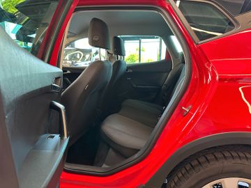 MYAUTOCENTER – Gebraucht- und Jahreswagen mit Werkstattservice in Pfaffenhofen Seat Arona *1.Hand*19%*Tempo*Navi*Spurass*LED*