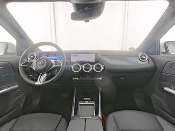 2024 Mercedes-BENZ EQA 照片 9