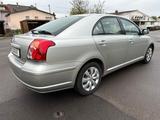 Toyota Avensis 1.8 Sol Liftback Automatik Klimaautomat - gebrauchte Toyota Avensis aus dem Jahr 2007