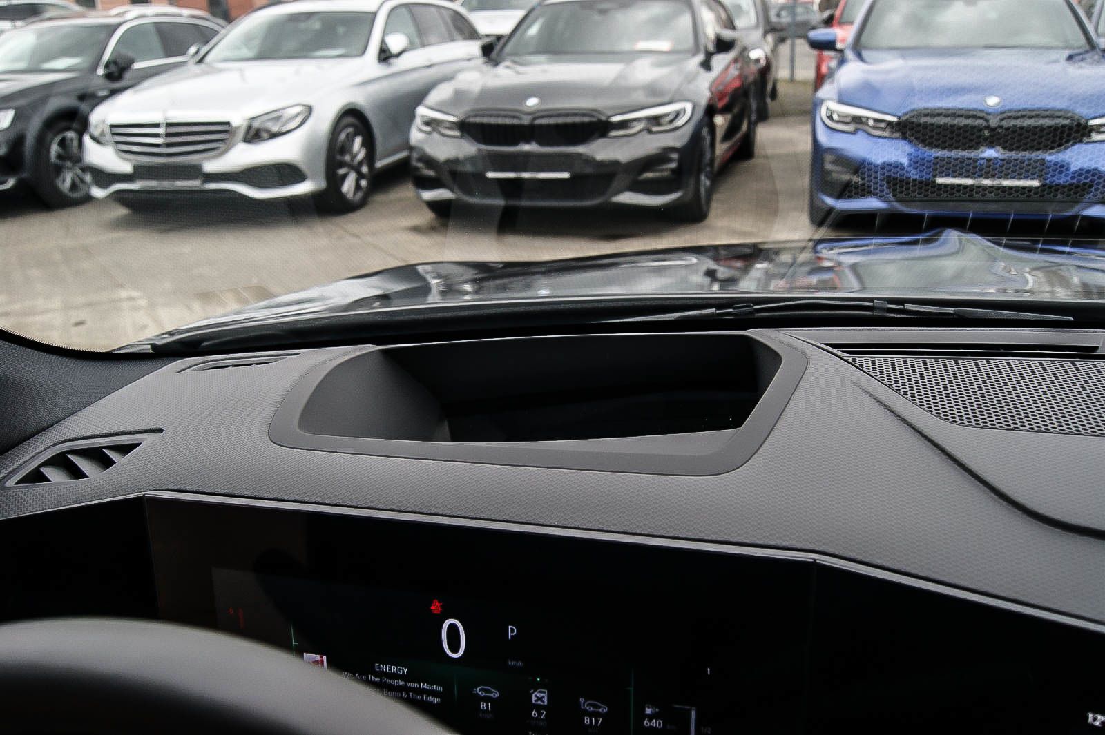 Fahrzeugabbildung Opel Astra L 1.5 Diesel ULTIMATE Aut HEADUP ANHZV LED