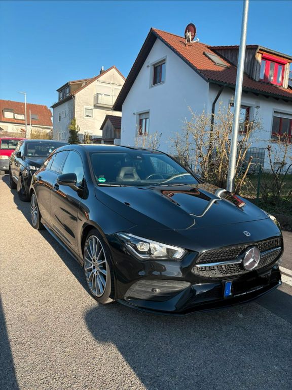 Image of Mercedes-Benz CLA 200