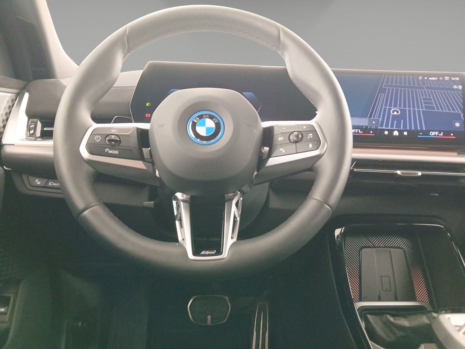 BMW iX2 - Bild 10