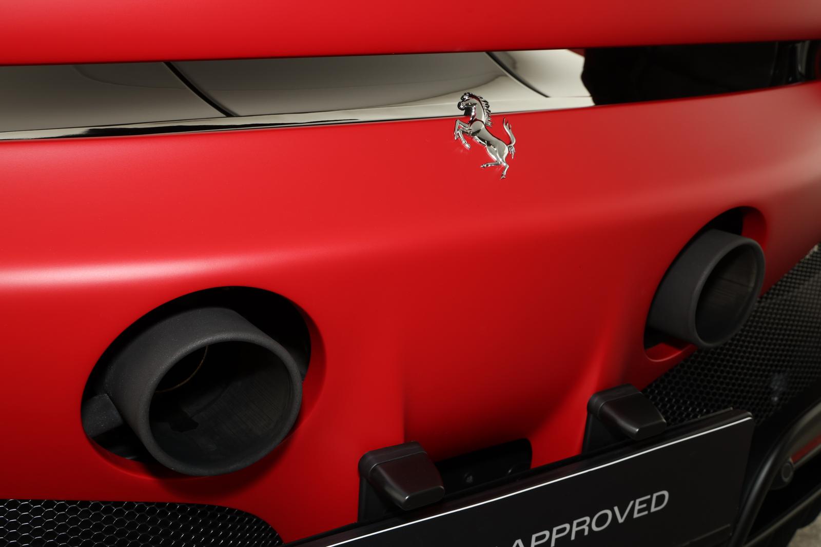 Ferrari SF 90 Spider
