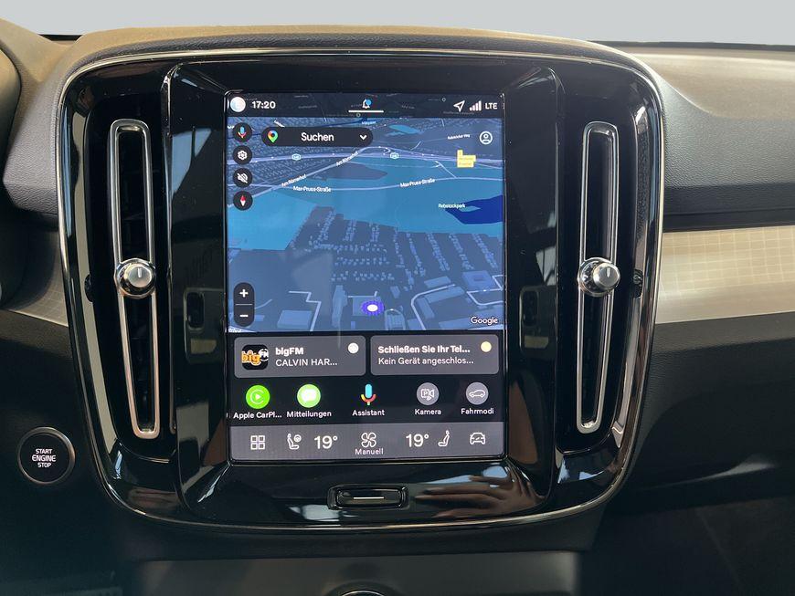 Volvo XC40 B3 Plus-Dark DKG Glasd Pixel-LED Pilot BLIS