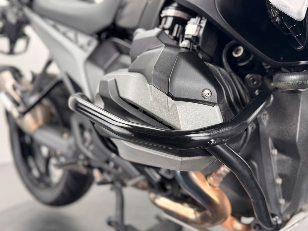 Fahrzeugabbildung BMW R1300 GS *4 PAKETE *RIDE-HEIGHT *TOP-ZUSTAND