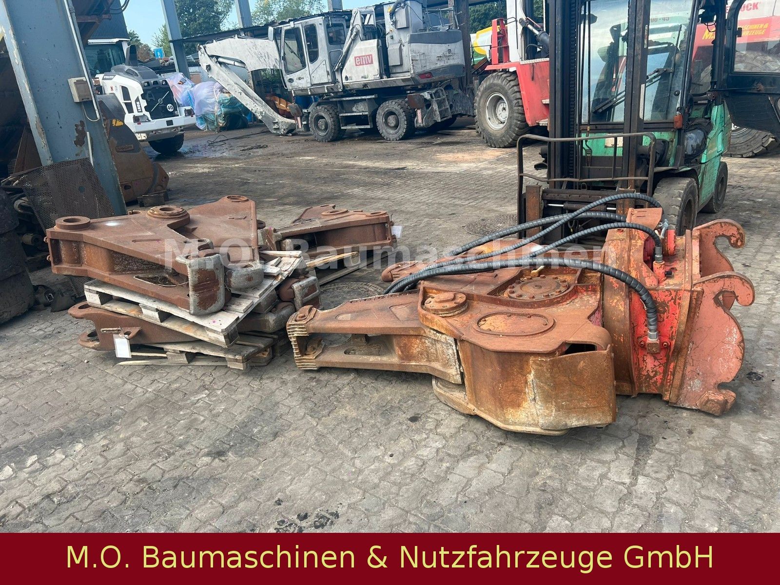 Fahrzeugabbildung Andere VT 40 mit 3 Wechselbacken/Stahl/Beton
