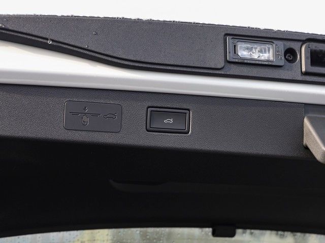 Volkswagen T-Roc - Bild 7