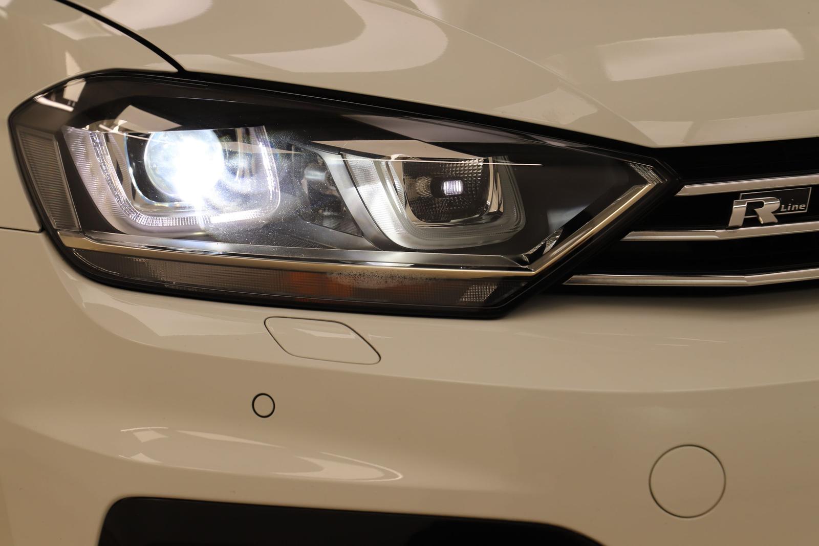 Volkswagen Golf 7 Sportsvan 1.4TSI 125PS DSG R Line Pano 1H