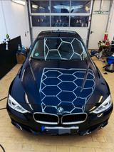 BMW 316i - - blaue BMW 316