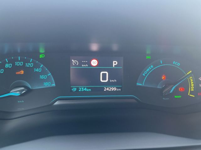 Peugeot 2008 Elektro Allure