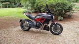 Ducati Diavel Carbon red  - DUCATI DIAVEL