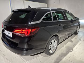 Fotografie 9 des Opel Astra 1.5 D Start/Stop Sports Tourer Elegance