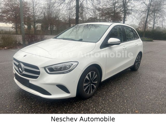 Mercedes-Benz B 180 d 8G-dct Leder/PTS/ToTW/Alu/1.Hd/1950 cm