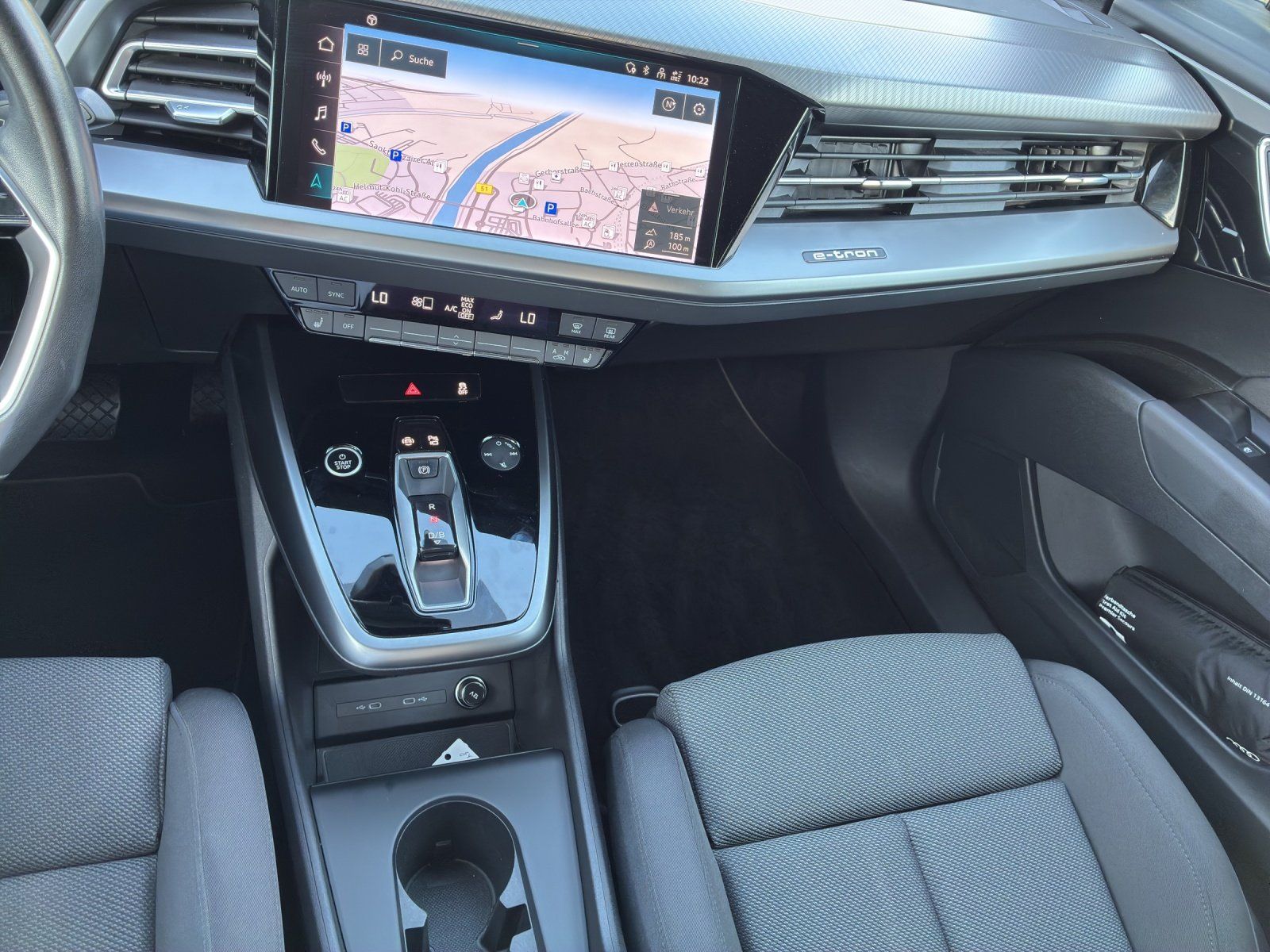 Fahrzeugabbildung Audi Q4 e-tron 40 e-tron Kamera,LED,Matrix,Navi,PDC