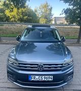 Volkswagen Tiguan Allspace 2.0 TDI SCR 176kW DSG 4MOTIO... - VW Tiguan Allspace in Freiburg