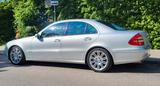 Mercedes-Benz E 320 CDI AVANTGARDE, Sportfahrwerk, AHK - Mercedes-Benz E 320 mit Diesel-Antrieb: Limousine