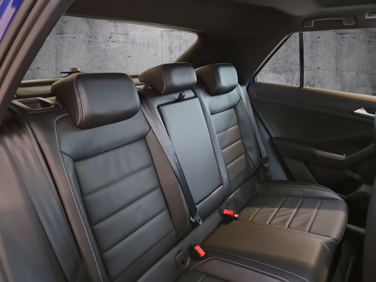 T-Roc R-LINE 1.5 TSI OPF DSG Panorama Leder AHK