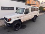Toyota Land Cruiser HZJ 78 Buschtaxi - Toyota Land Cruiser: Hzj 78
