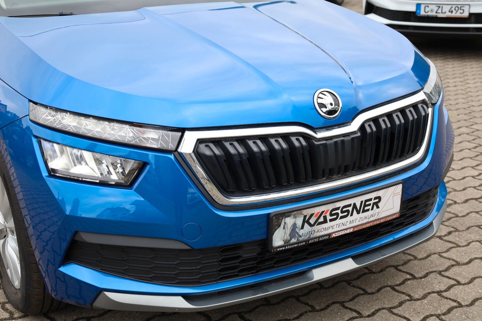Fahrzeugabbildung SKODA Kamiq 1.0 Ambition *AHZV*5J.GAR*SHZ*Kamera