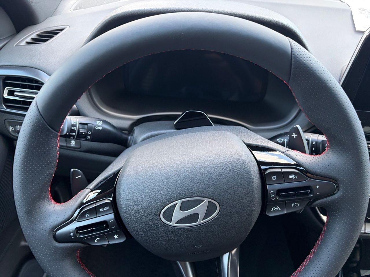 Fahrzeugabbildung Hyundai i30 1.6 T-GDI N Line (EURO 6e)(OPF) AUT Kam. LED