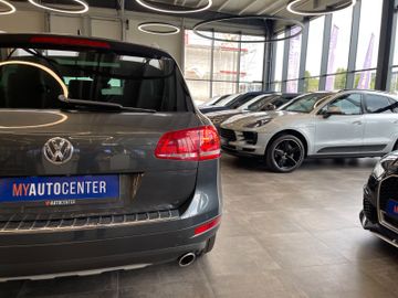 Volkswagen Touareg 4.2 TDI 4-Motion DSG *NAVI*ACC*AHK*LED*