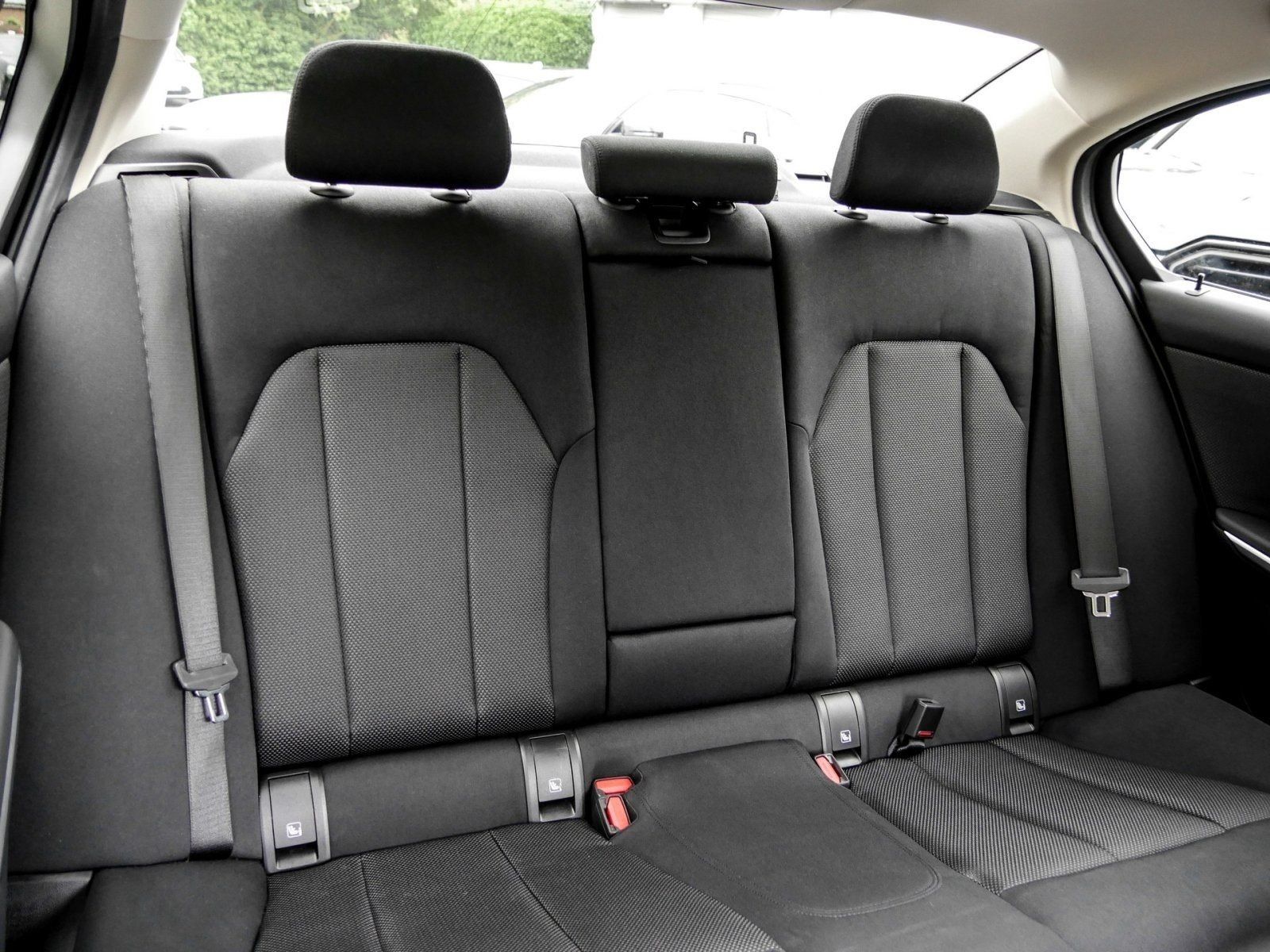BMW 318 - Bild 4