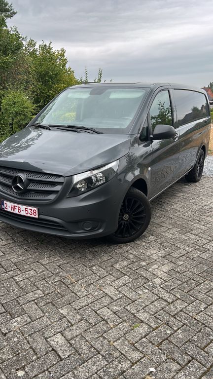 Image of Mercedes-Benz Vito