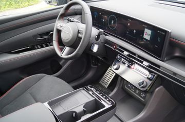 Hyundai Tucson 1.6 T-GDI N Line DCT PANODACH-NAVI-LED-