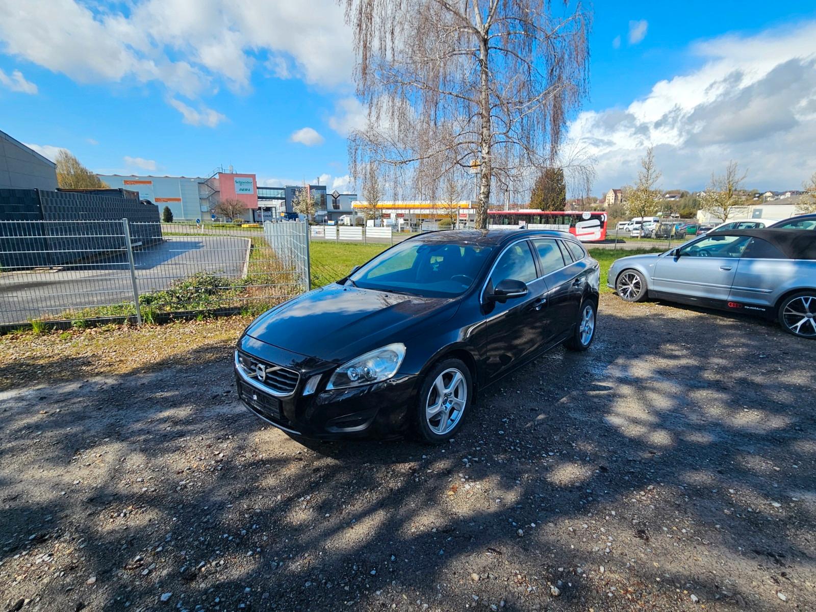 Volvo V60 D5 Geartronic Summum